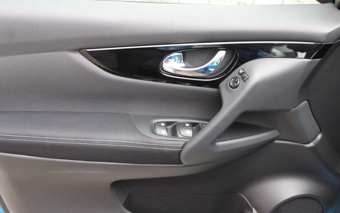 Nissan Qashqai cena 89900 przebieg: 63802, rok produkcji 2021 z Biała małe 529